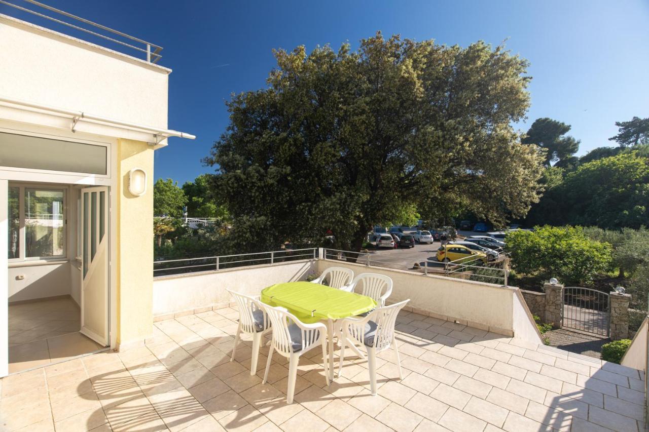 Apartment Portapisana Just 50M From The Beach クルク エクステリア 写真